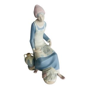 Vintage REX Valencia Spain Porcelain Woman Laundry Figurine Blue Dress 10”